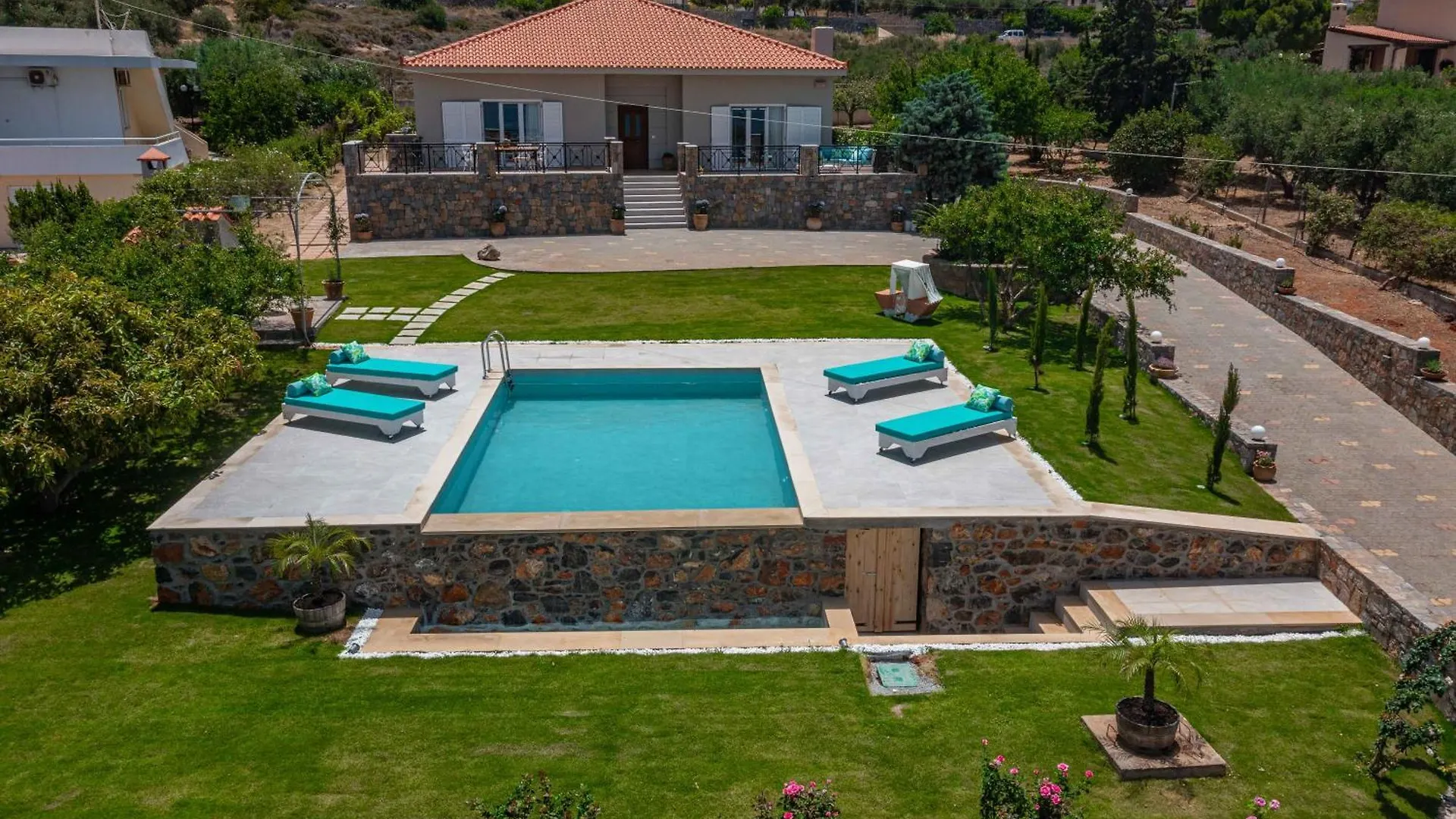 Villa Manetti With Private Pool And Garden By Hospi Heraklion