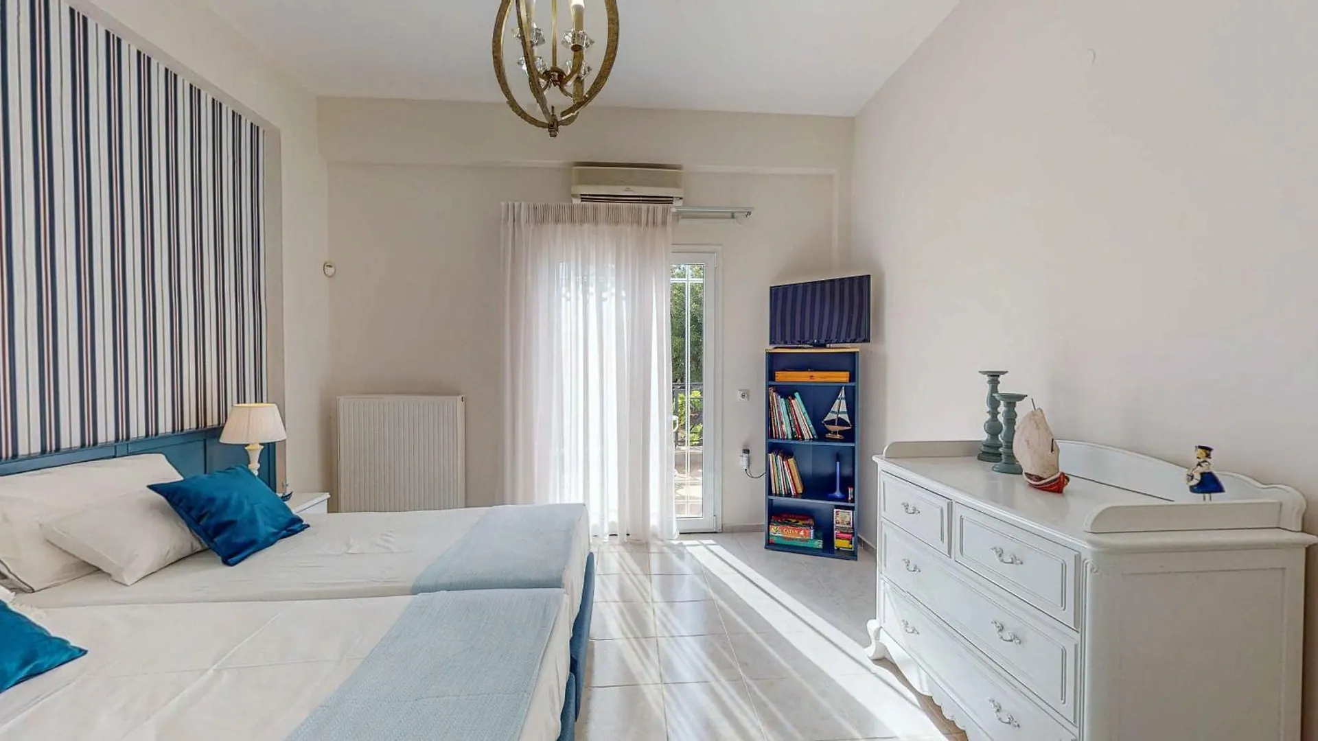 Villa Manetti With Private Pool And Garden By Hospi كاندية